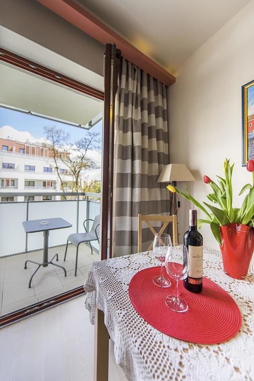 P&O Apartments Metro Mlociny Варшава Экстерьер фото
